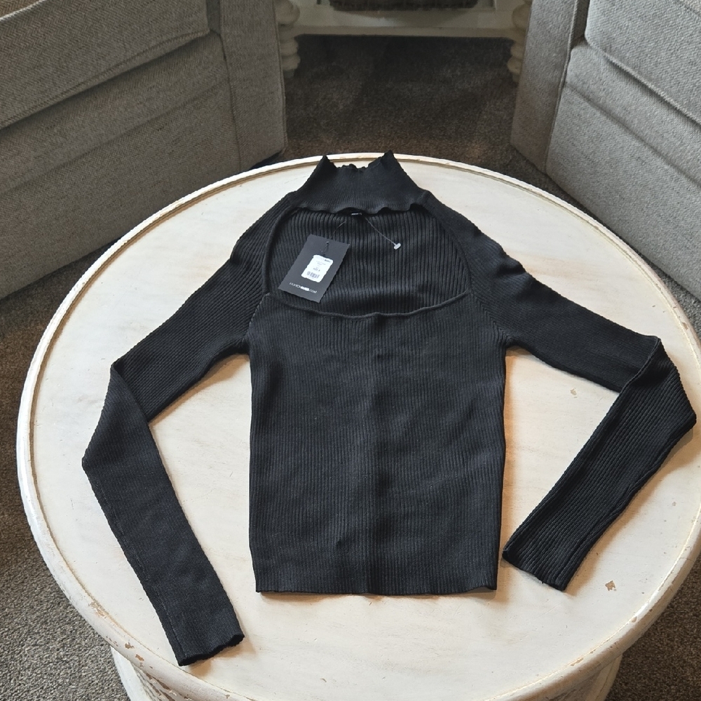 New! Women's Black Sweater Size Small